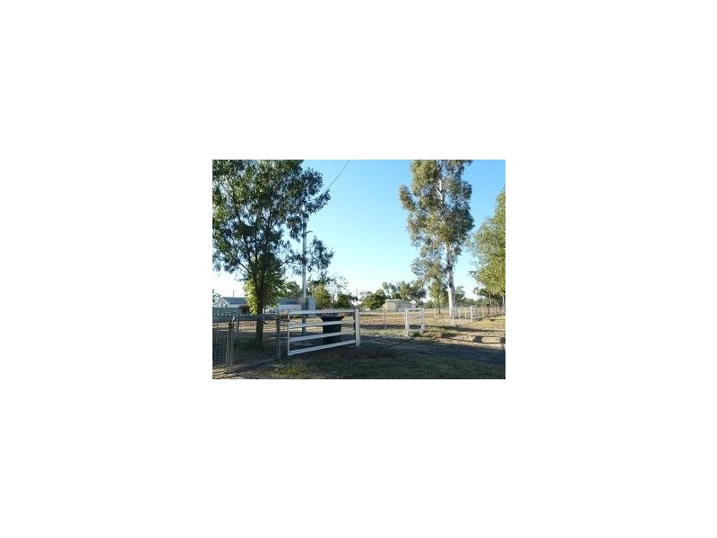 202 Alice, Mitchell QLD 4465