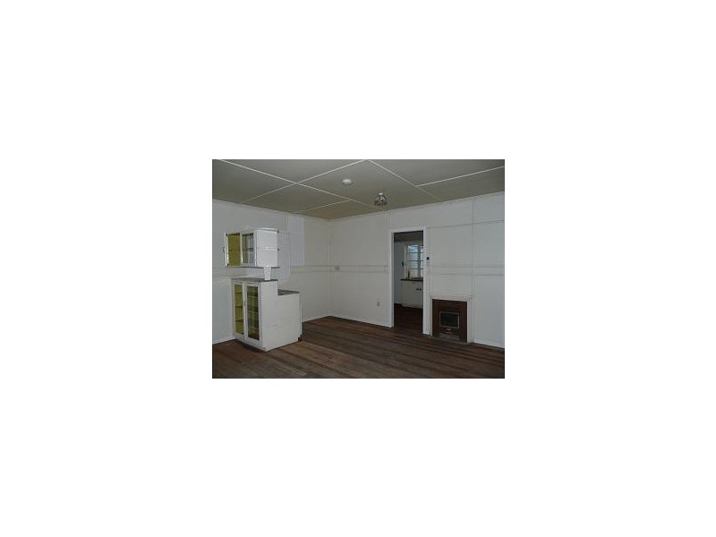 105 Mary Street, Mitchell QLD 4465