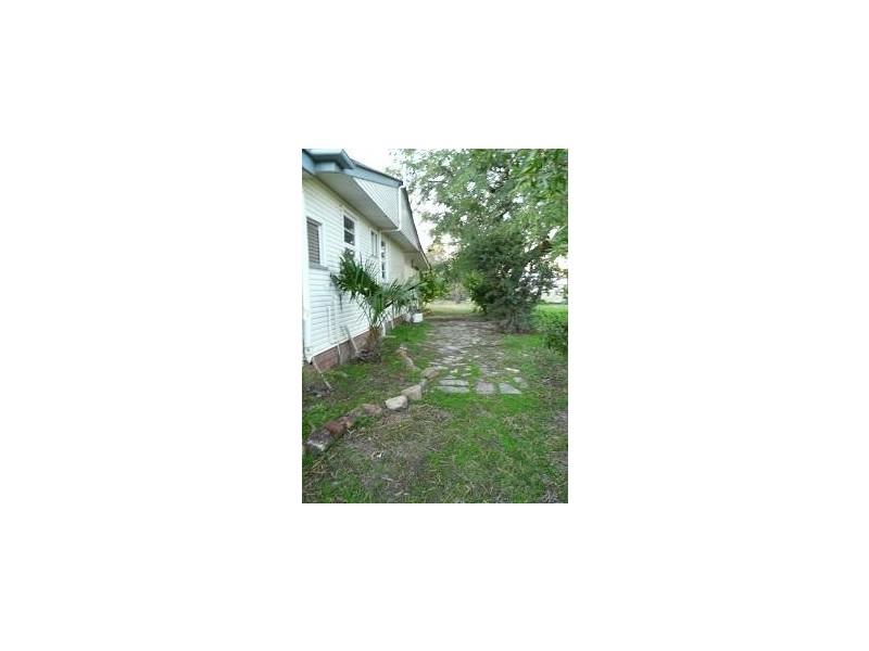 105 Mary Street, Mitchell QLD 4465