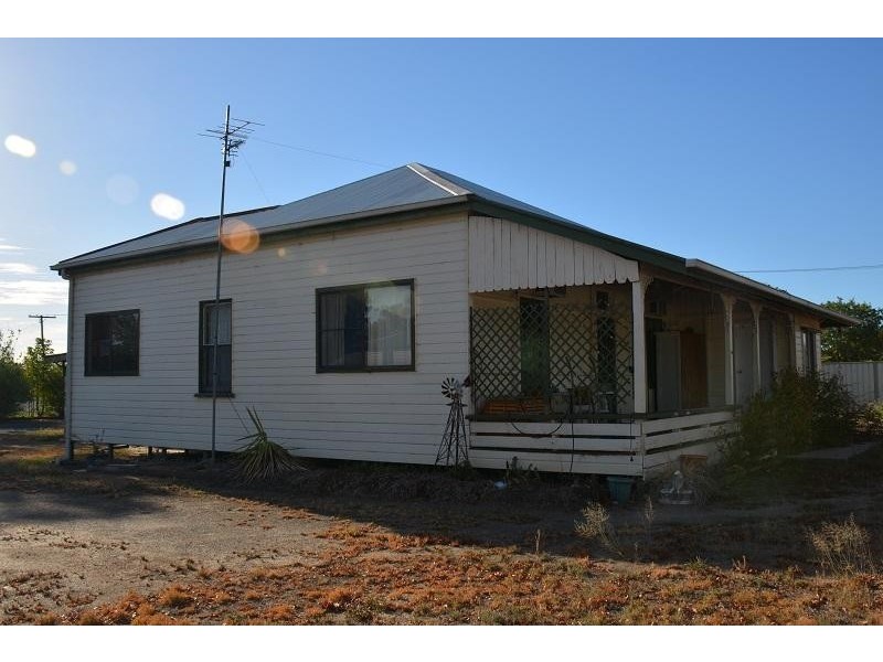 63 Louisa Street, Mitchell QLD 4465