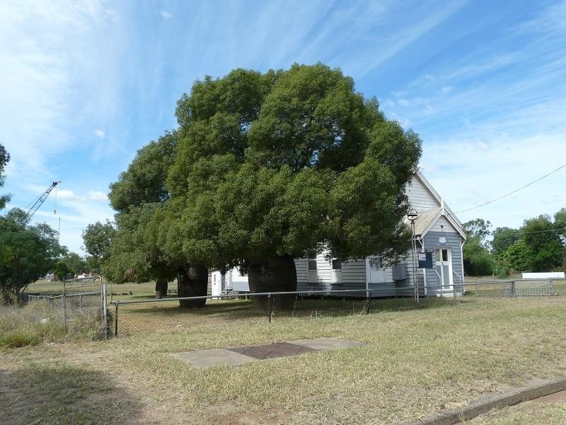 84 Mary Street, Mitchell QLD 4465