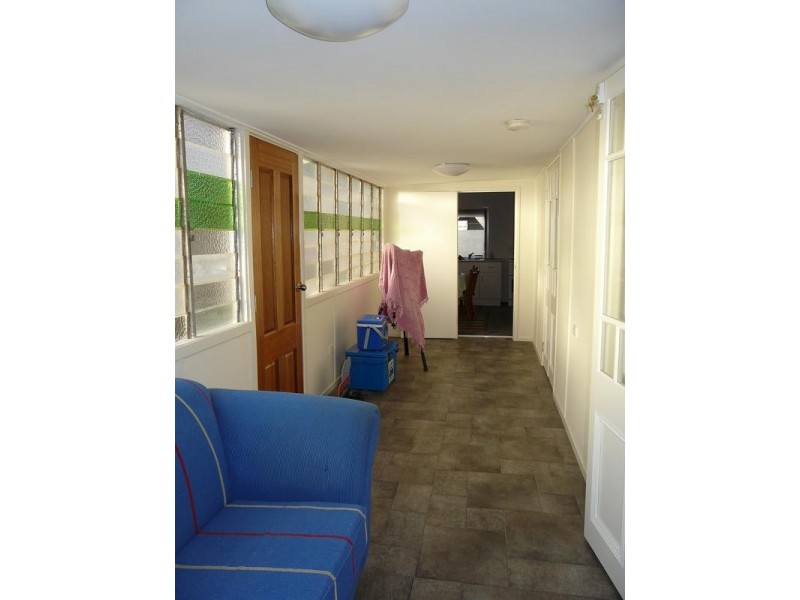 120 – 122 Alice Street, Mitchell QLD 4465