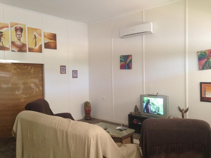 120 – 122 Alice Street, Mitchell QLD 4465