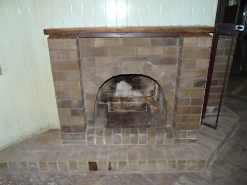 93-95 Cambridge Street, Mitchell QLD 4465