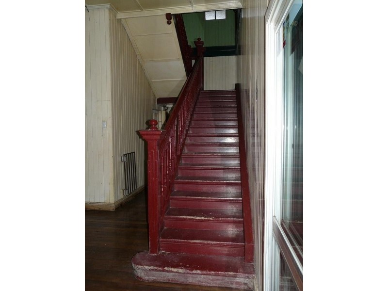 93-95 Cambridge Street, Mitchell QLD 4465