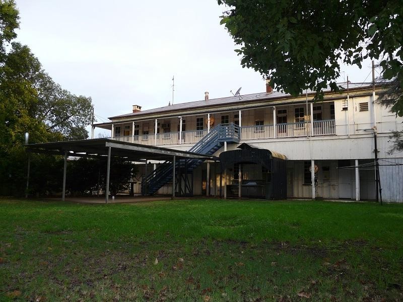 93-95 Cambridge Street, Mitchell QLD 4465