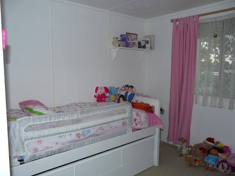 16 Ann Street, Mitchell QLD 4465