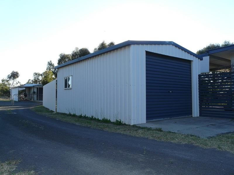 15 Mary Street, Mitchell QLD 4465