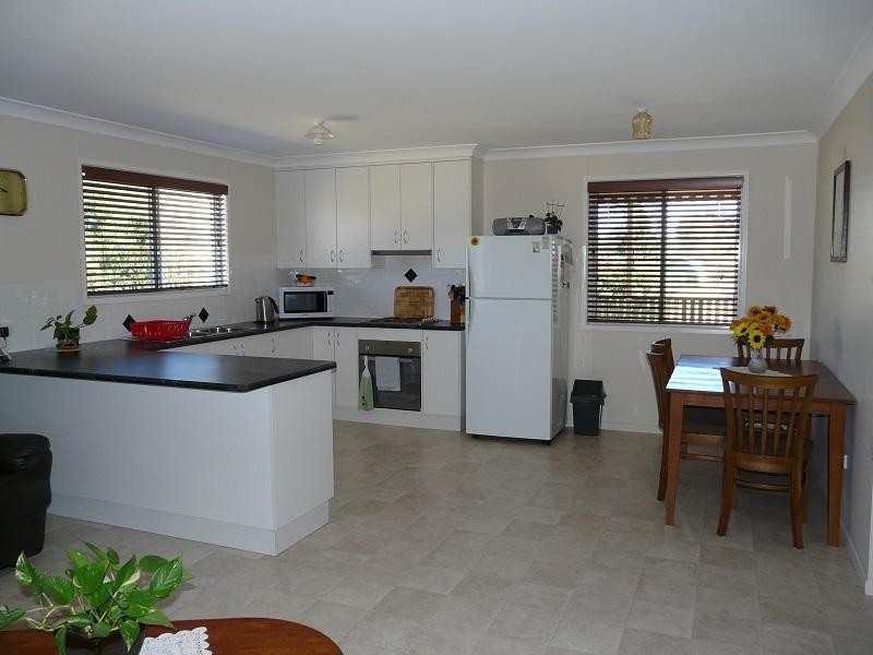 7 Short Street, Amby QLD 4462