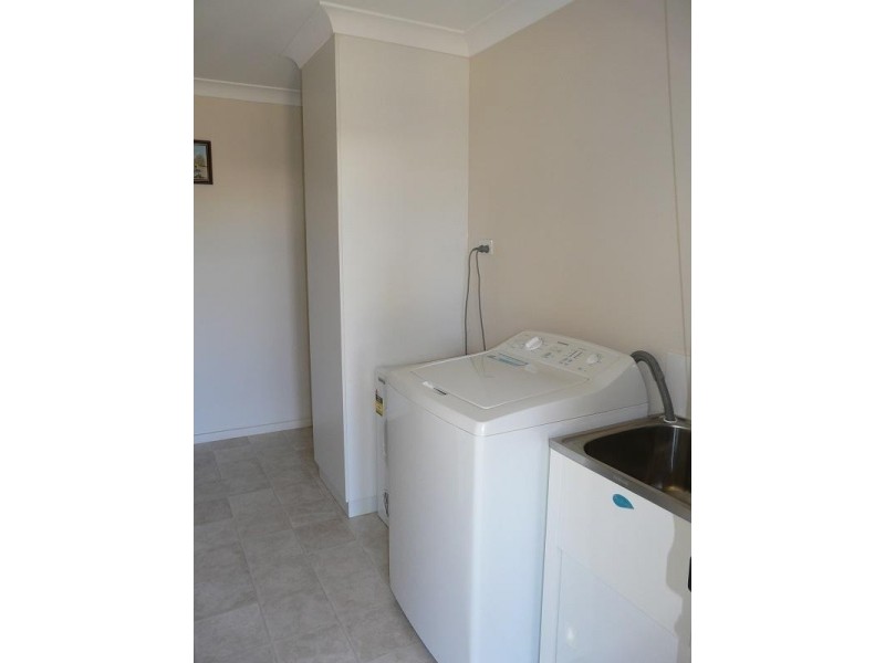7 Short Street, Amby QLD 4462