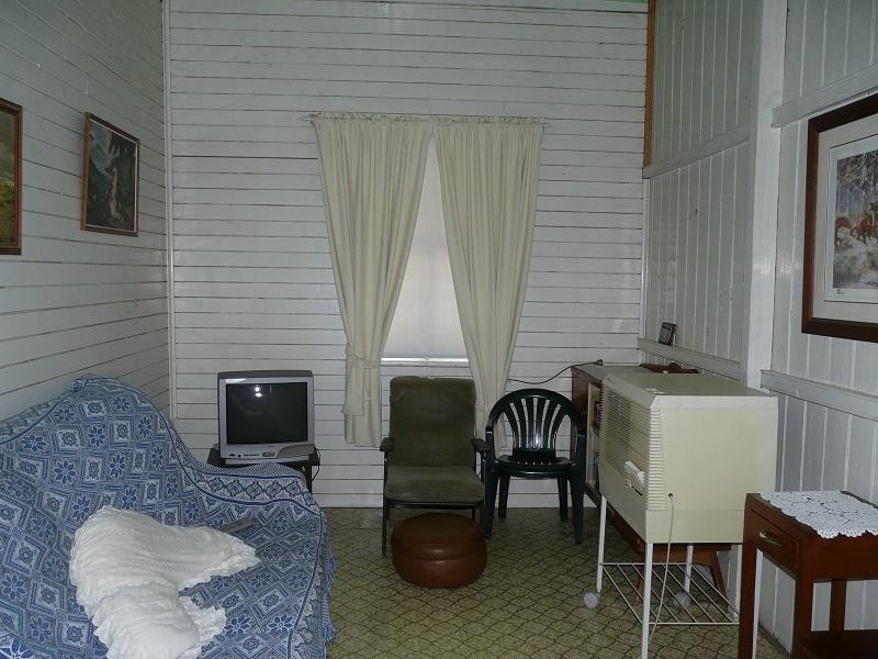 16 Liverpool Street, Mitchell QLD 4465