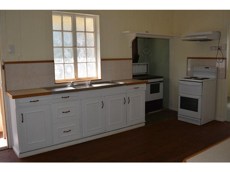 164 Alice Street, Mitchell QLD 4465