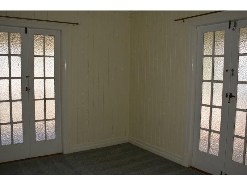 164 Alice Street, Mitchell QLD 4465