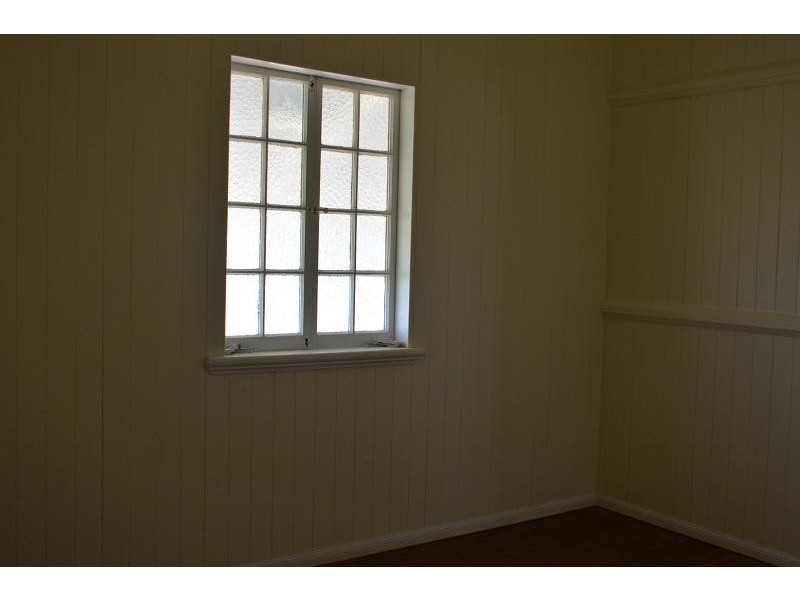 164 Alice Street, Mitchell QLD 4465