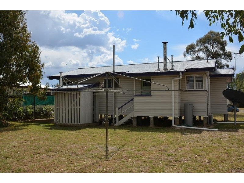 54 Rugby Street, Mitchell QLD 4465