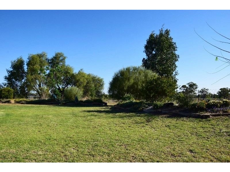 44 Carlyon Street, Mitchell QLD 4465