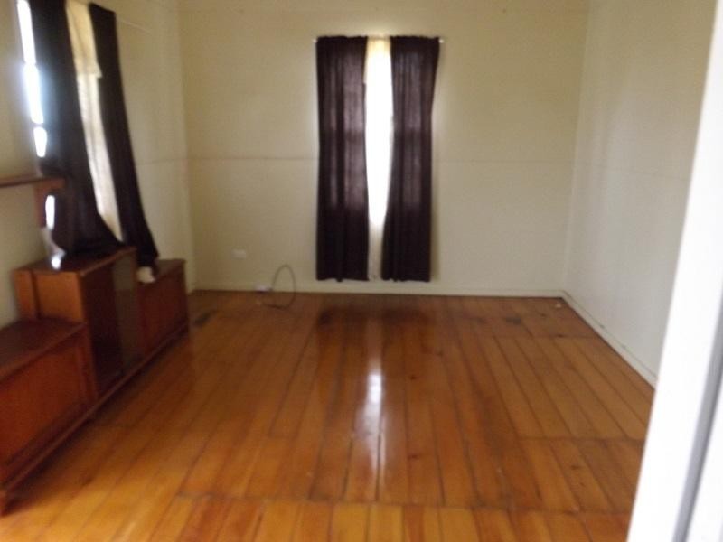 114-116 Albert Street, Morven QLD 4468