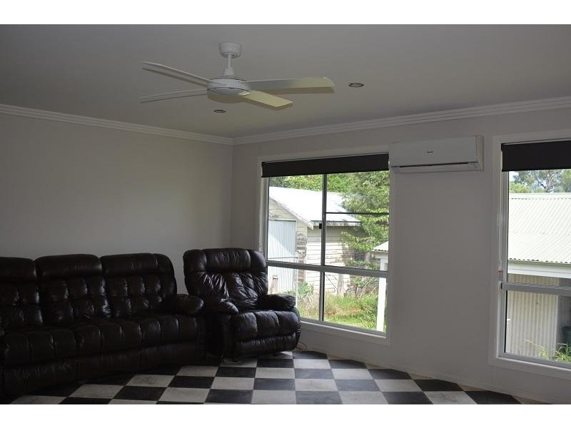 24 Dublin Street, Mitchell QLD 4465