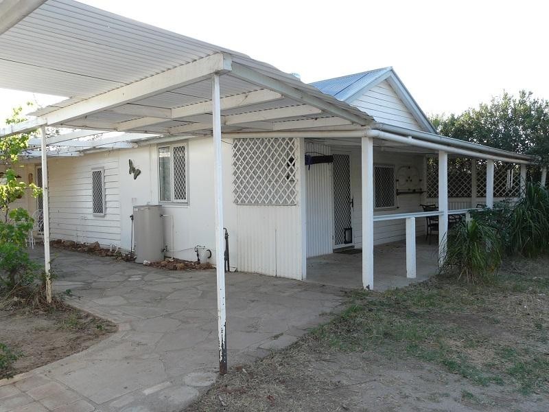 18 Mary Street, Mitchell QLD 4465