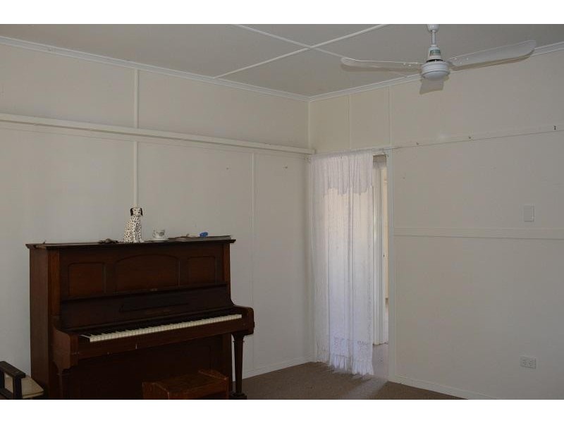 12 Margaret Street, Mitchell QLD 4465