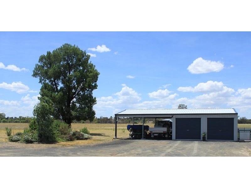 10 Alice Street, Mitchell QLD 4465