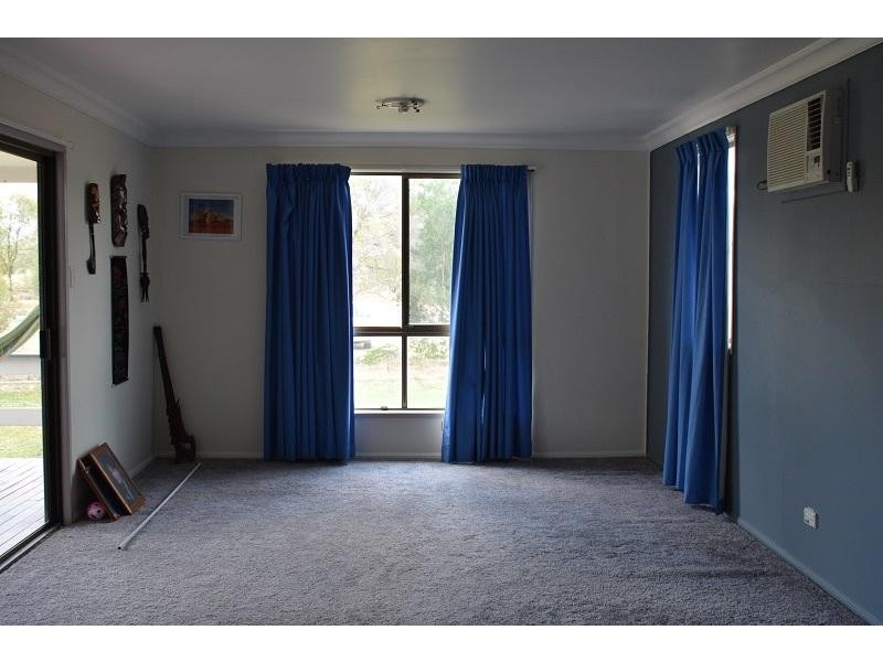 135 Louisa Street, Mitchell QLD 4465