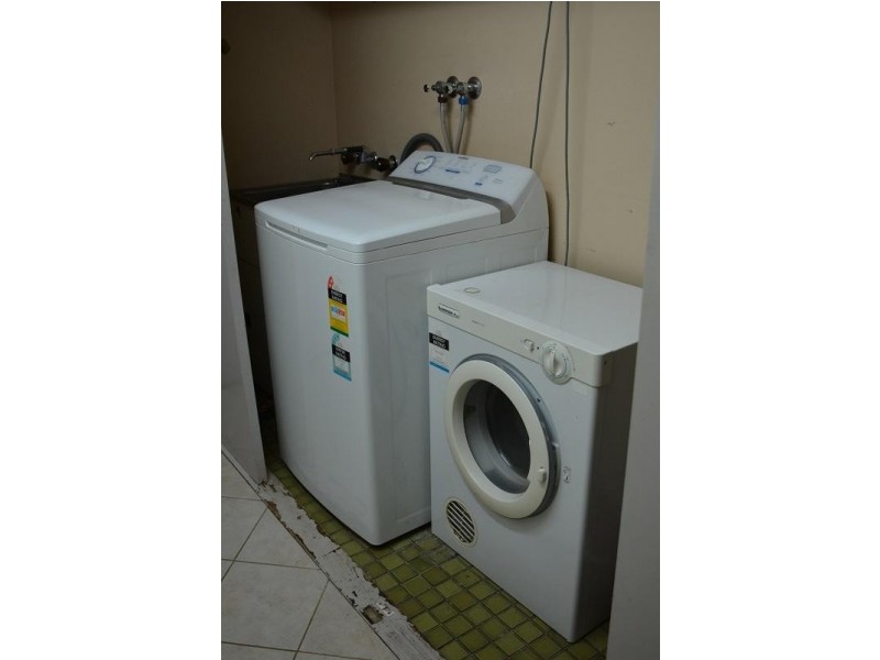 135 Louisa Street, Mitchell QLD 4465