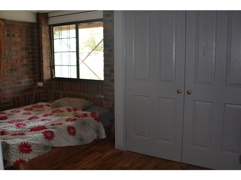 89 Alice Street,, Mitchell QLD 4465