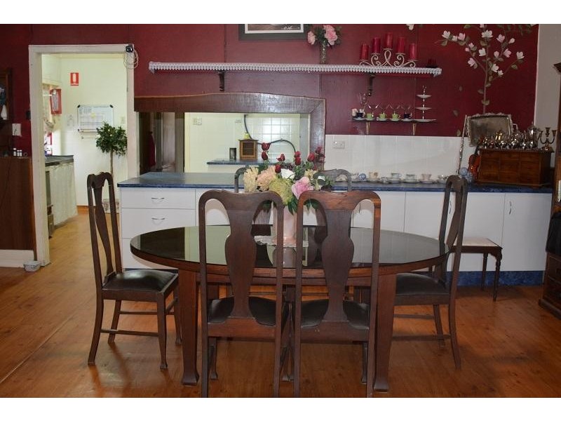 34 Cambridge Street, Mitchell QLD 4465