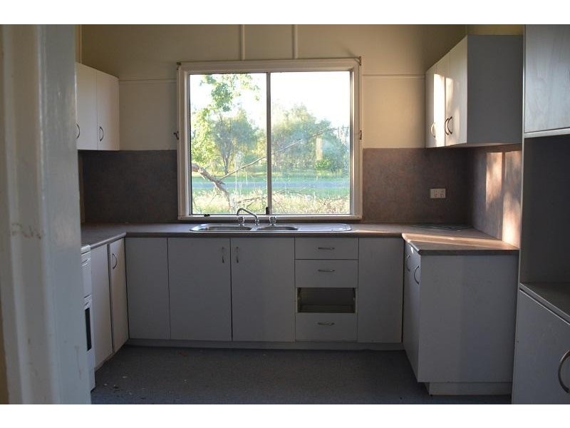 53 Alice Street, Mitchell QLD 4465