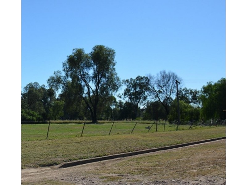 5 Short Street, Mitchell QLD 4465