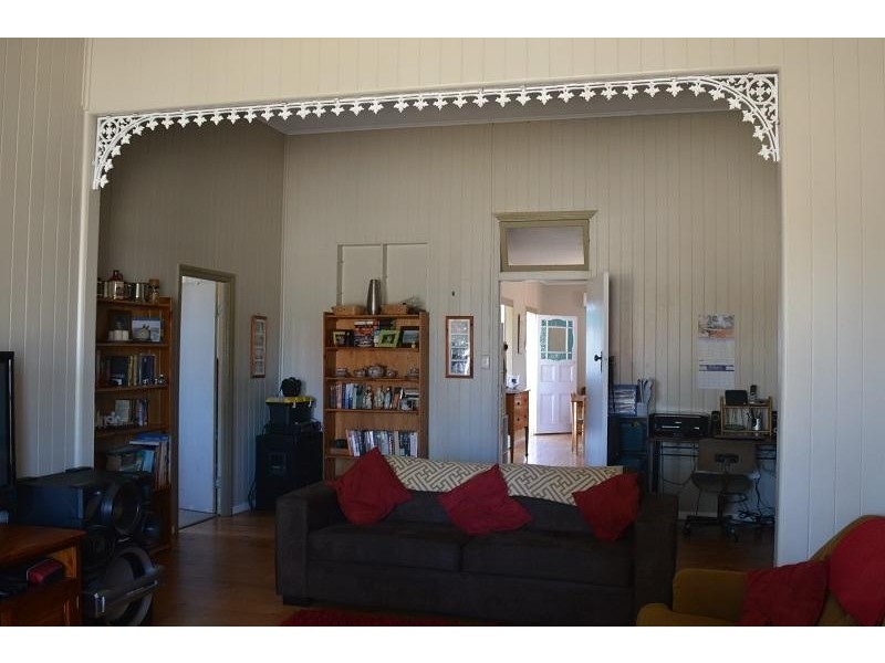 2 Moyles Lane, Mitchell QLD 4465