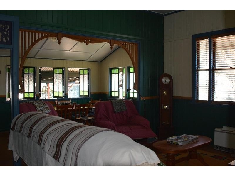 175 Alice Street, Mitchell QLD 4465