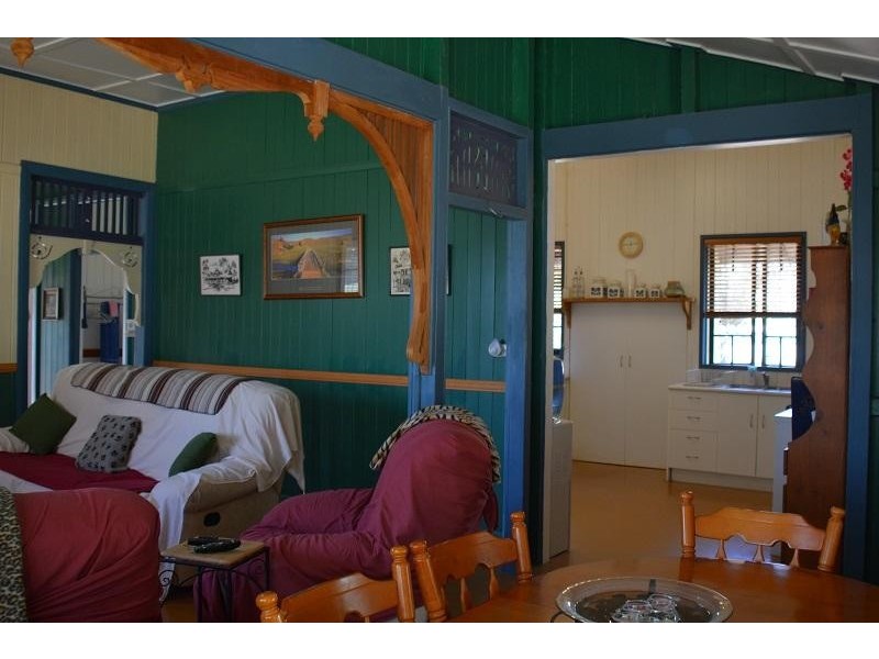 175 Alice Street, Mitchell QLD 4465