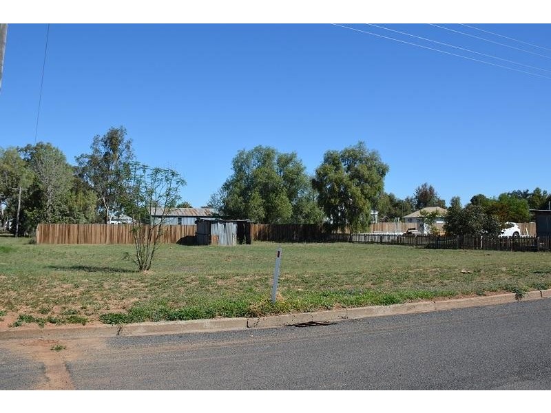 14 Oxford Street, Mitchell QLD 4465