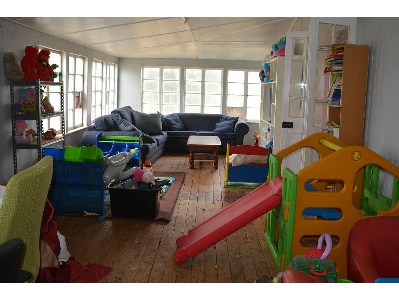 61 Eton Street, Mitchell QLD 4465