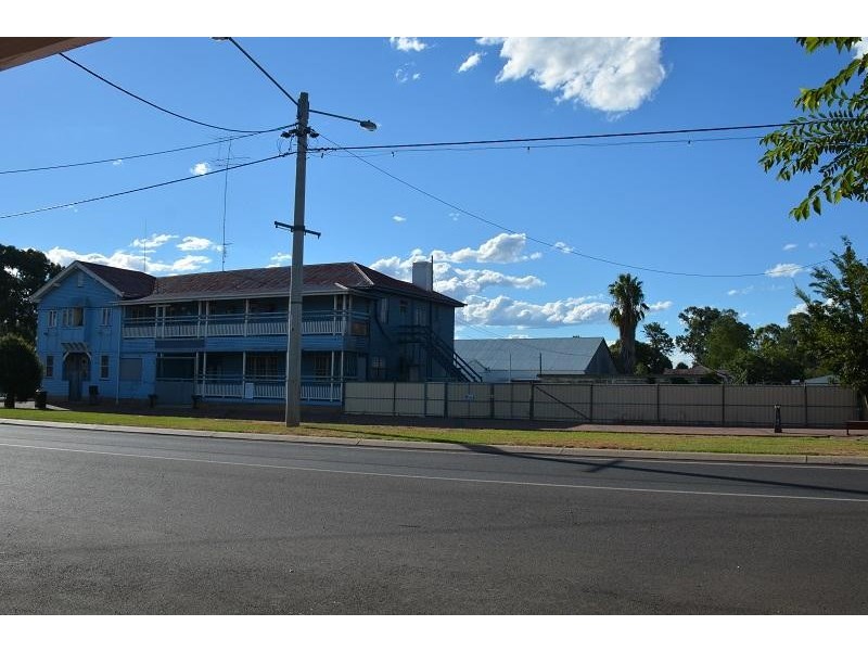 61 Cambridge Street, Mitchell QLD 4465