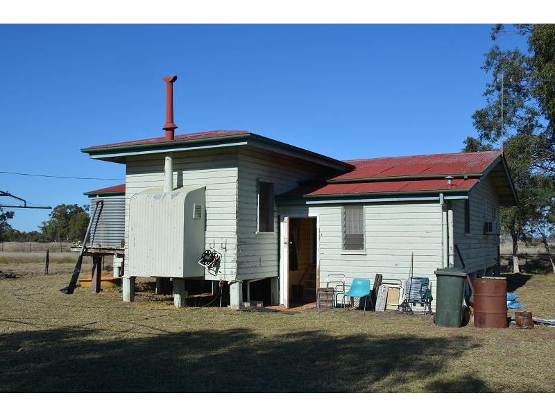 16 Queen Street, Amby QLD 4462