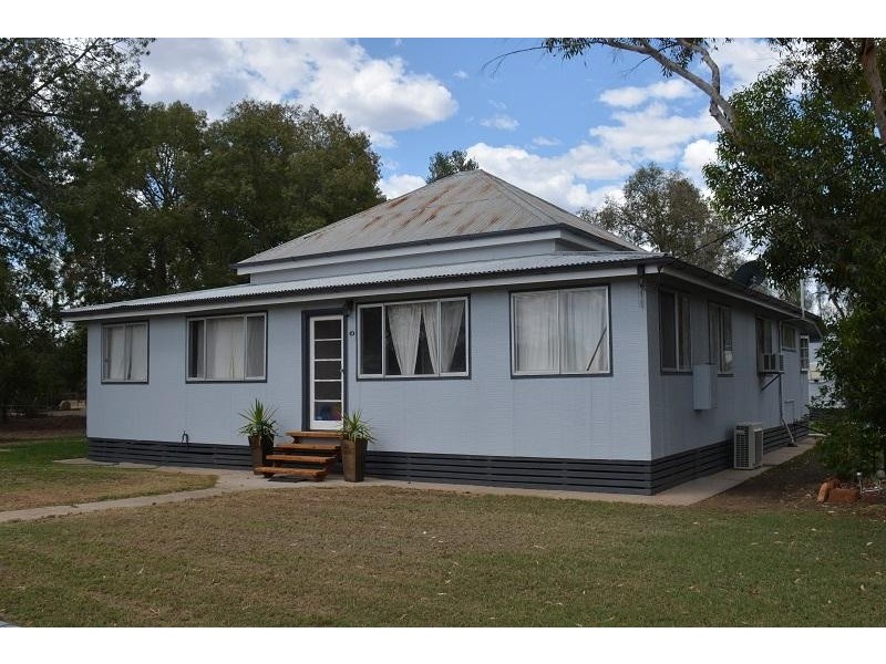 14 Ann Street, Mitchell QLD 4465