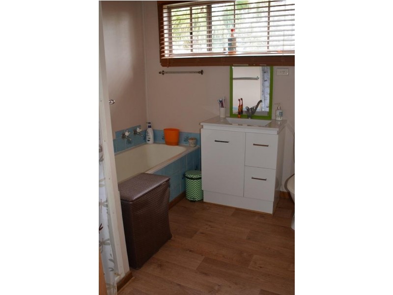 14 Ann Street, Mitchell QLD 4465