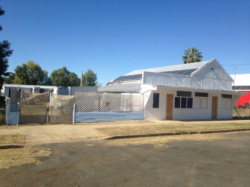 120-122 Alice Street, Mitchell QLD 4465
