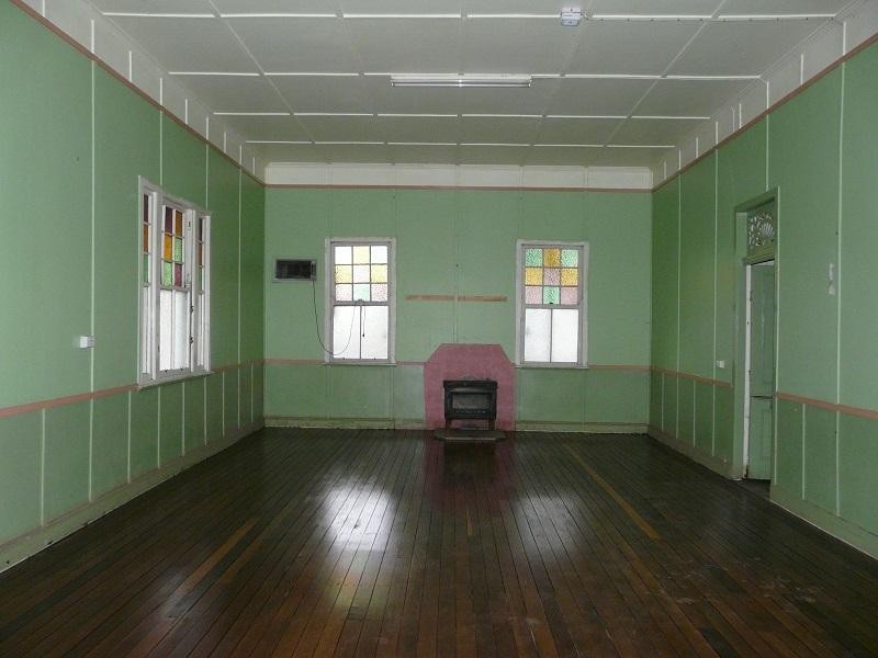 93-95 Cambridge Street, Mitchell QLD 4465