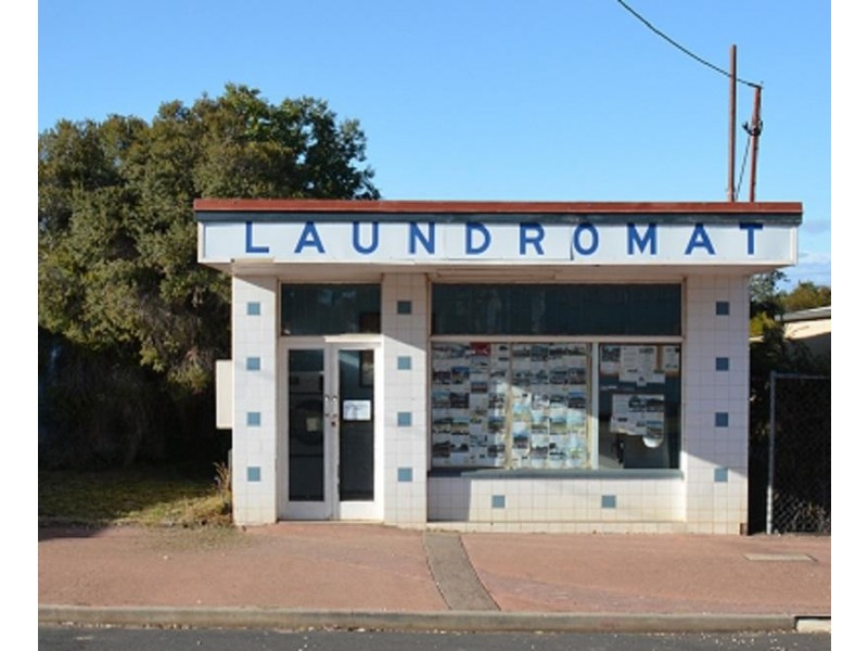 64 Cambridge Street, Mitchell QLD 4465