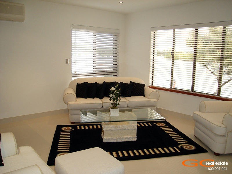 56 Tradewinds Avenue, Paradise Point QLD 4216