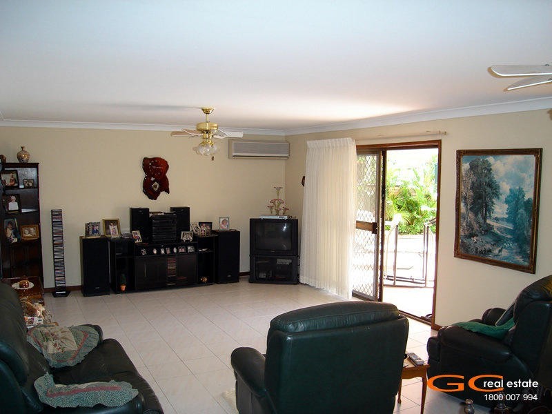 41 Walter Raleigh Crescent, Hollywell QLD 4216