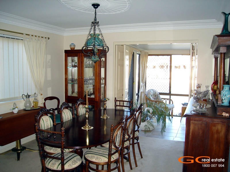 2 Pebble Beach Drive, Runaway Bay QLD 4216