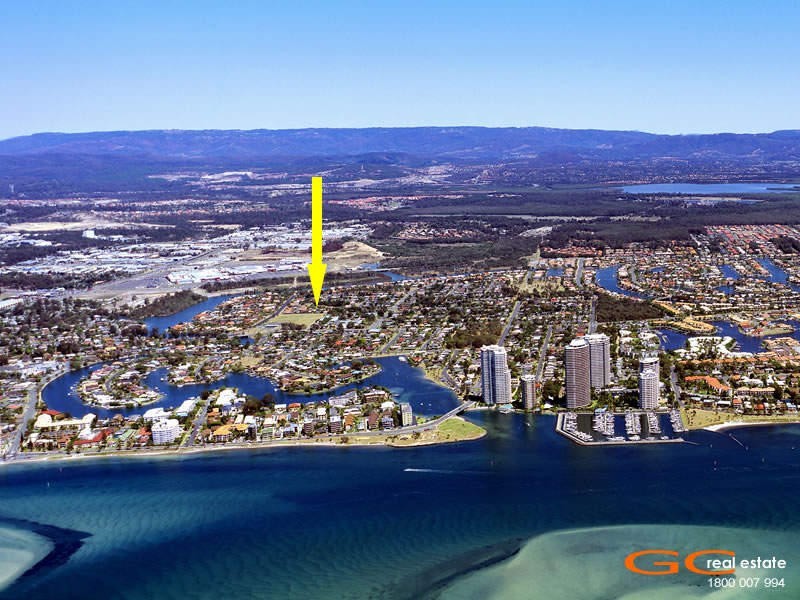 10 Okinya Street, Biggera Waters QLD 4216