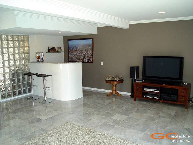 4 Lobster Pot, Runaway Bay QLD 4216