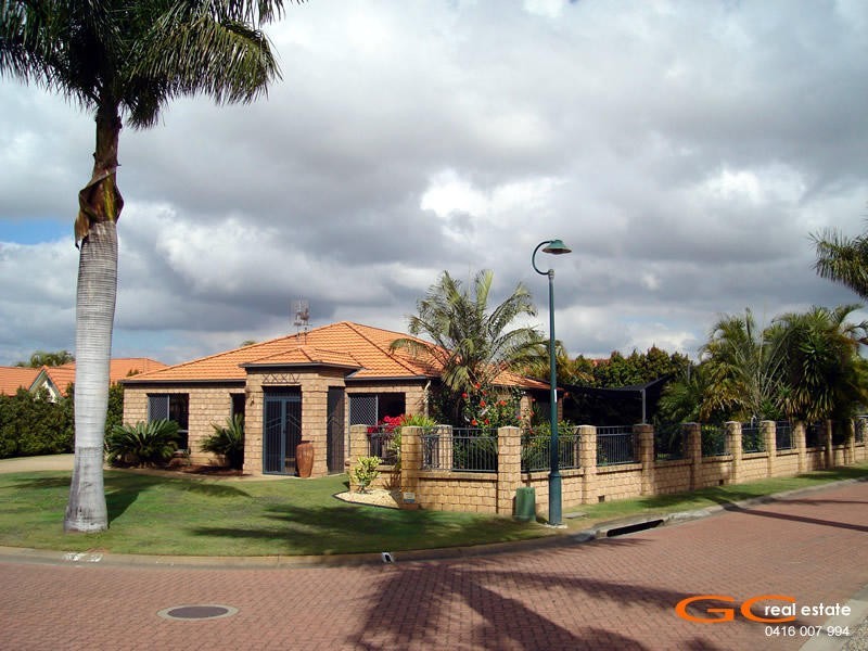 34 Shinnecock Close, Hope Island QLD 4212