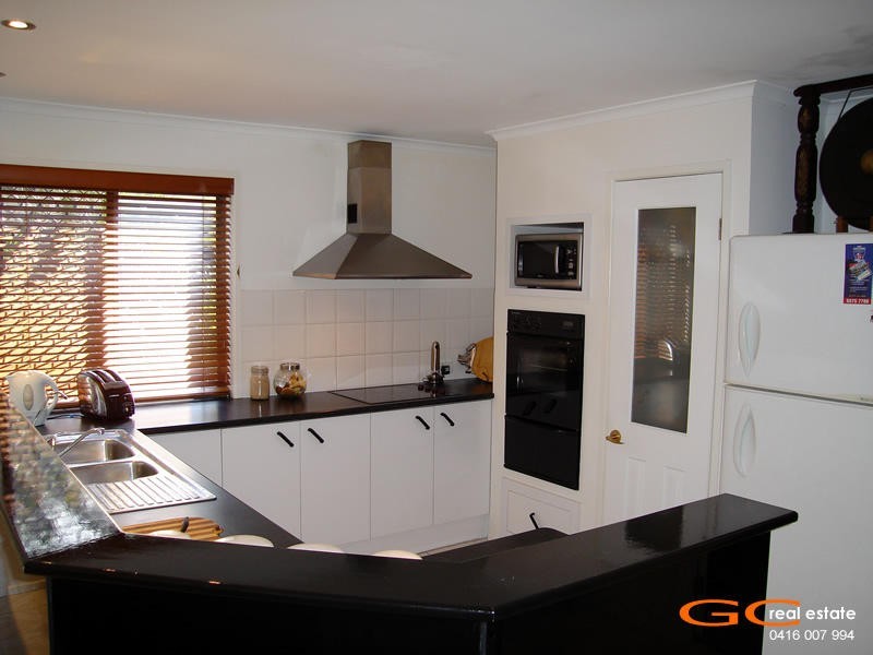 34 Shinnecock Close, Hope Island QLD 4212